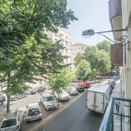 Apartmán 3 Bedroom In Sacadura Cabral Lisboa