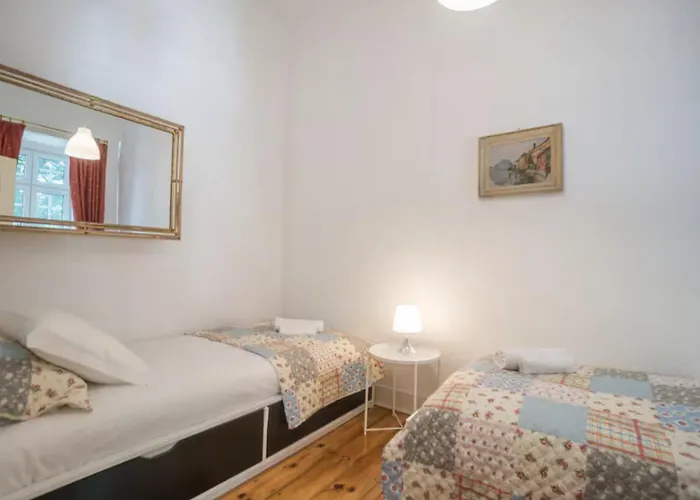 3 Bedroom In Sacadura Cabral