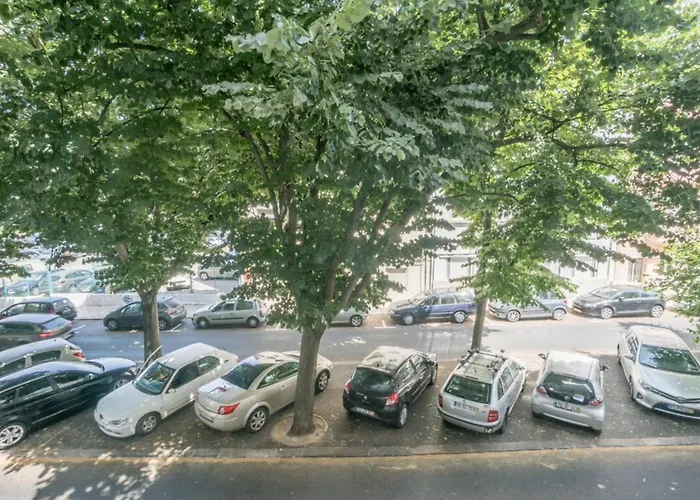 3 Bedroom In Sacadura Cabral *