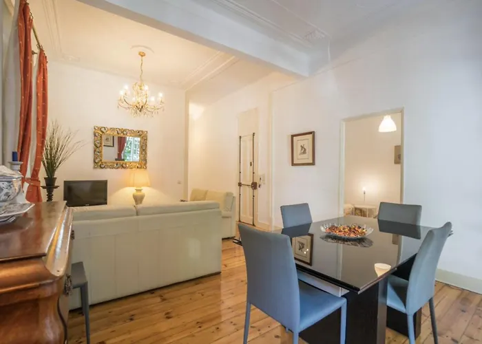 3 Bedroom In Sacadura Cabral Apartmán *