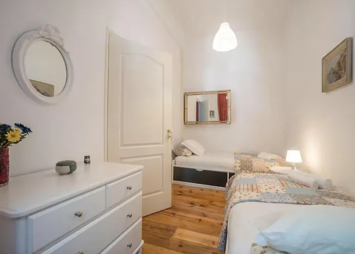 דירה 3 Bedroom In Sacadura Cabral